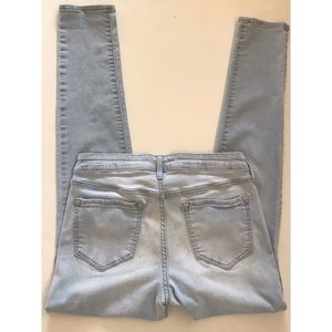 Old Navy Rockstar Jeans Size: 6